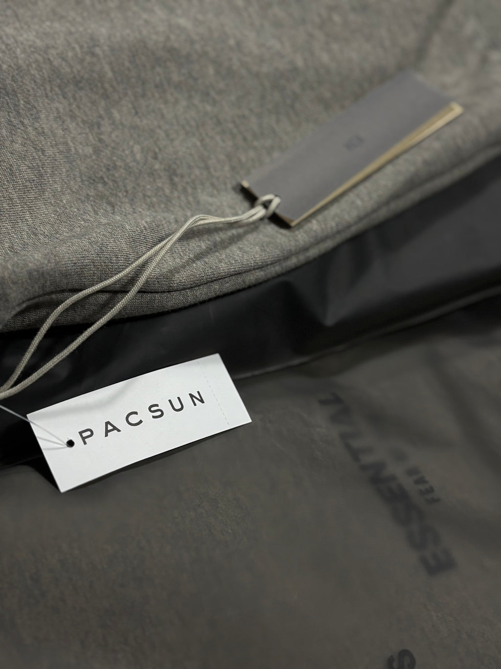 Essential dark oatmeal hoodie