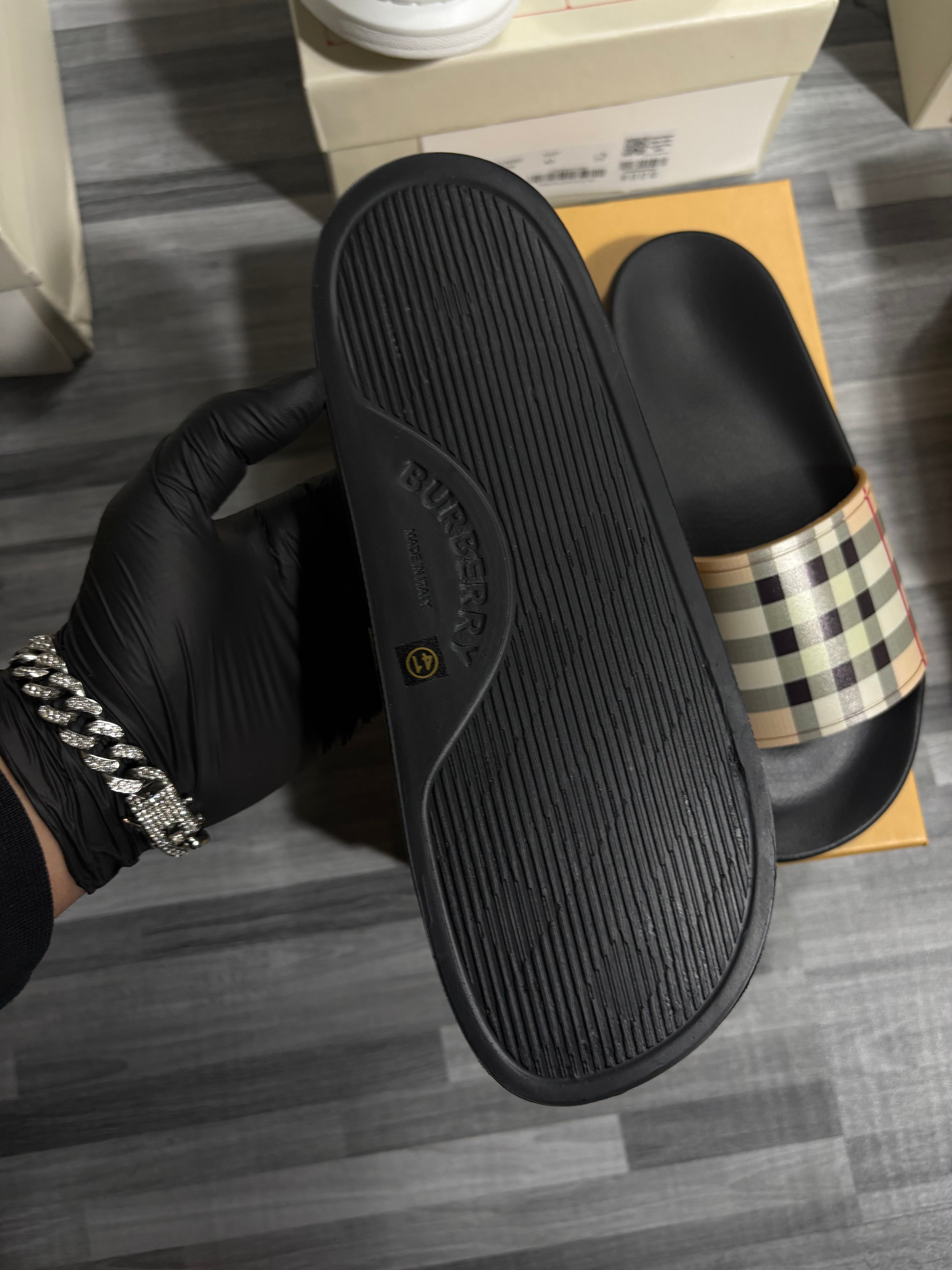 Burberry slides
