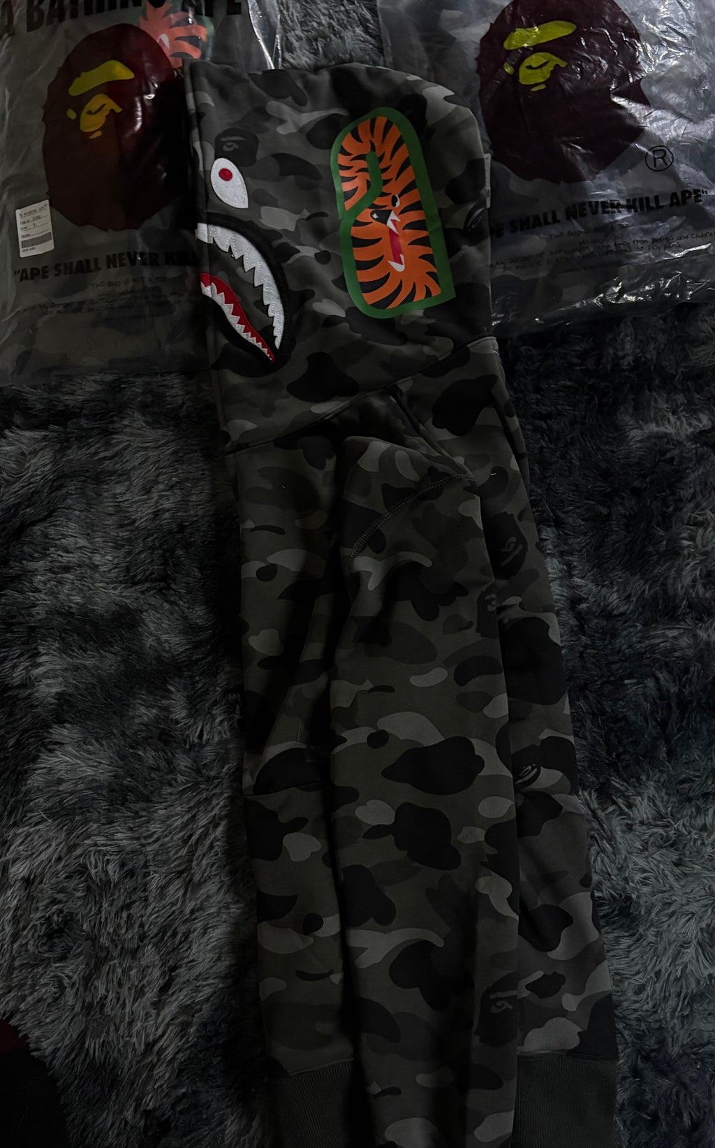 Bape-Hoodie