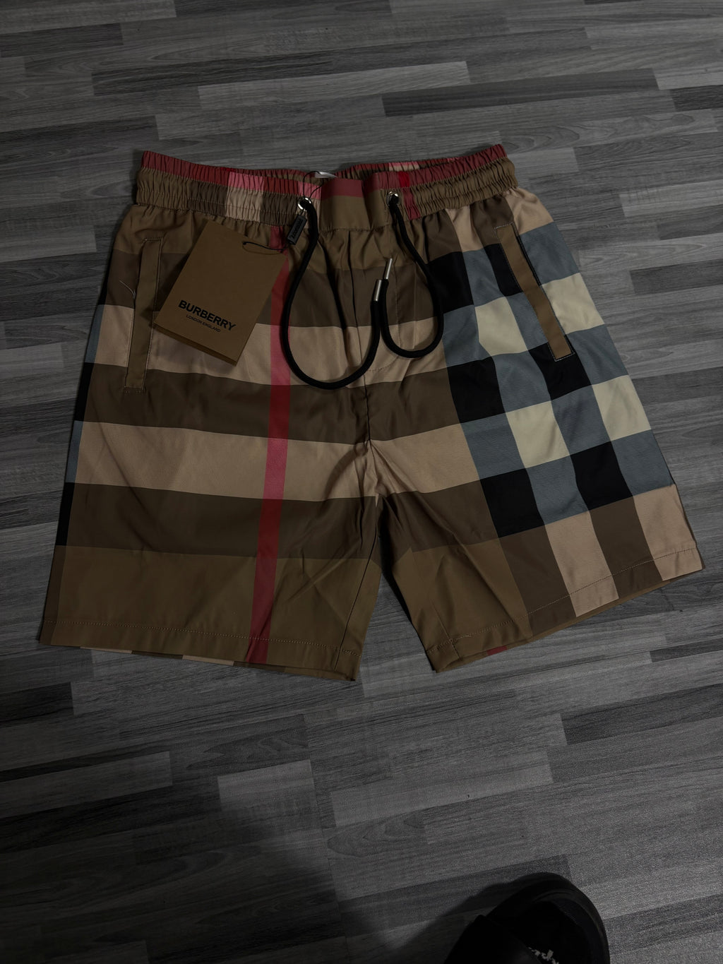 Burberry short